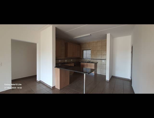 2 BEDROOM APARTMENT RENTED IN WILLOW ACRES